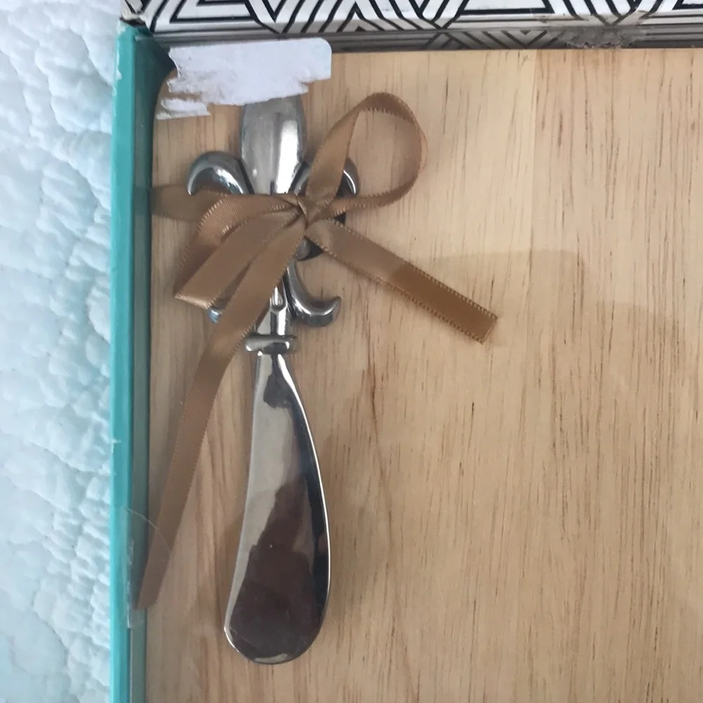 Cheeseboard & Spreader